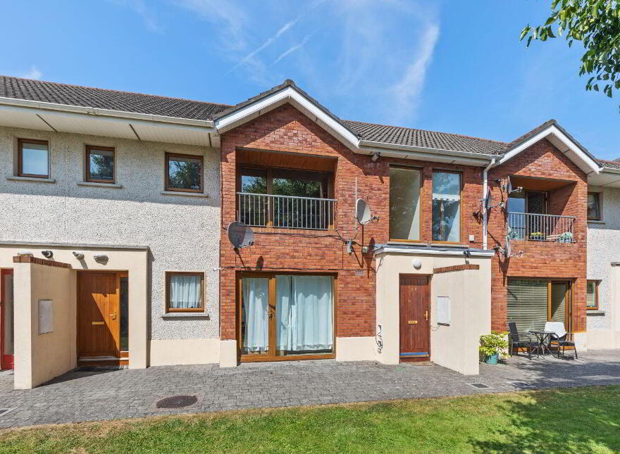 20 Chestnut Hall, Johnstown, C15XK27