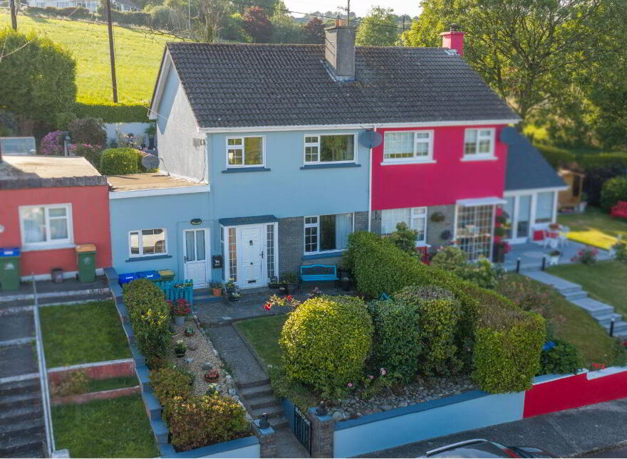 Suncrest, 7 Chapel Avenue, Timoleague, Bandon, P72H519
