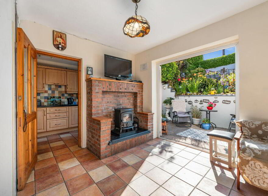 Suncrest, 7 Chapel Avenue, Timoleague, Bandon, P72H519