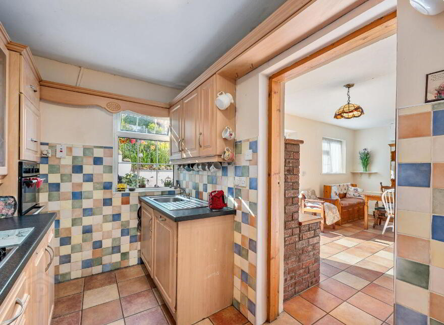 Suncrest, 7 Chapel Avenue, Timoleague, Bandon, P72H519
