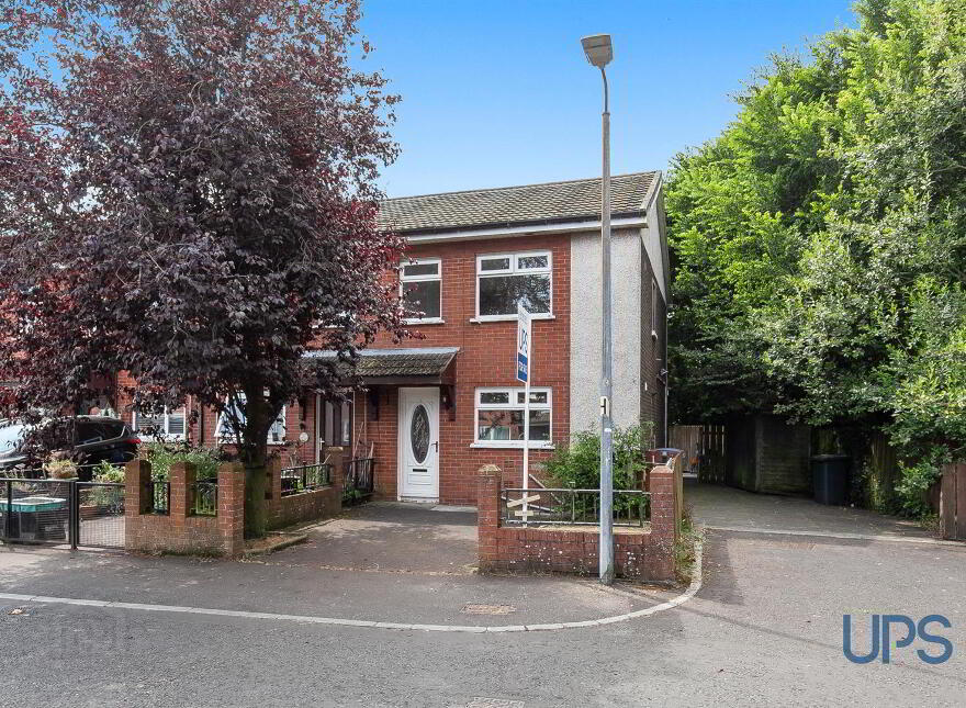16 Brooke Close, Belfast, BT11 9NT