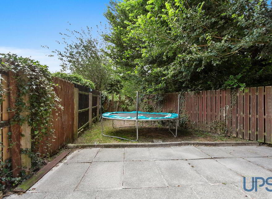 16 Brooke Close, Belfast, BT11 9NT