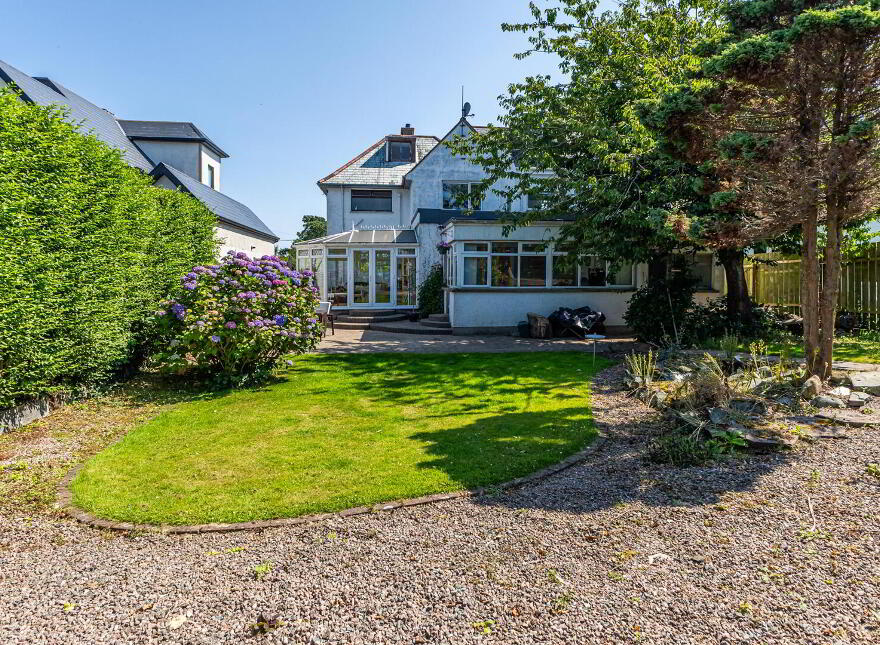 66 Warren Road, Donaghadee, BT21 0PD