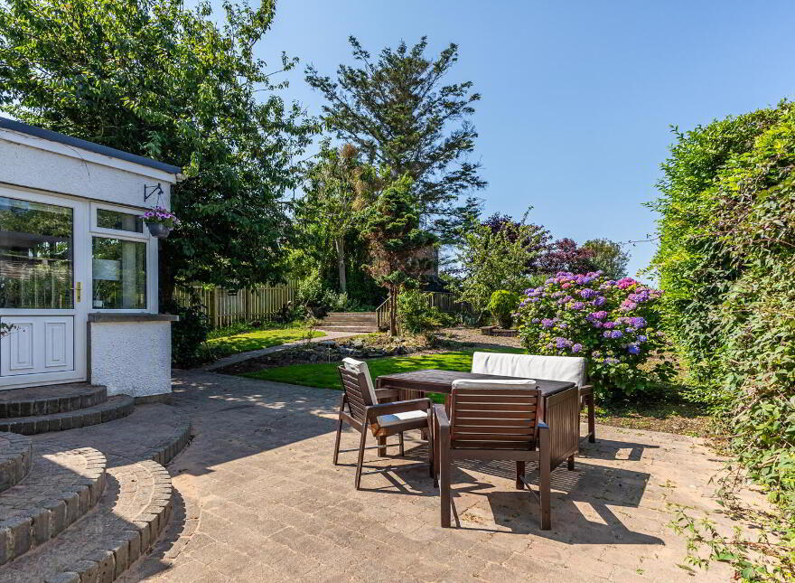 66 Warren Road, Donaghadee, BT21 0PD