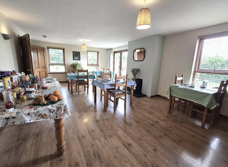 Maghernahar House, 72a Straid Road, Bushmills, Ballycastle, BT54 6NW