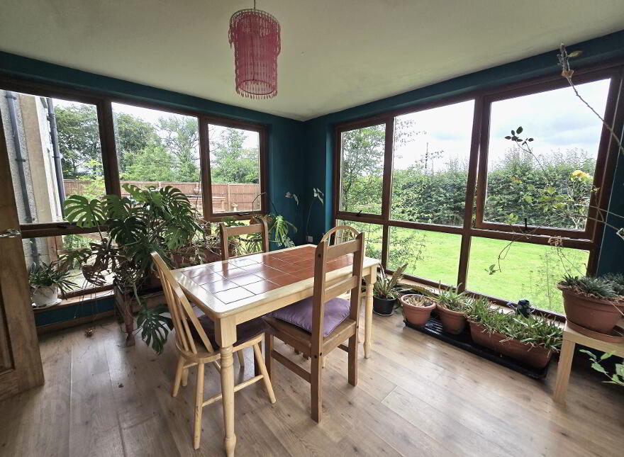 Maghernahar House, 72a Straid Road, Bushmills, Ballycastle, BT54 6NW
