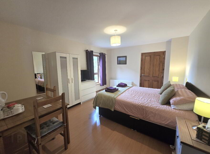 Maghernahar House, 72a Straid Road, Bushmills, Ballycastle, BT54 6NW