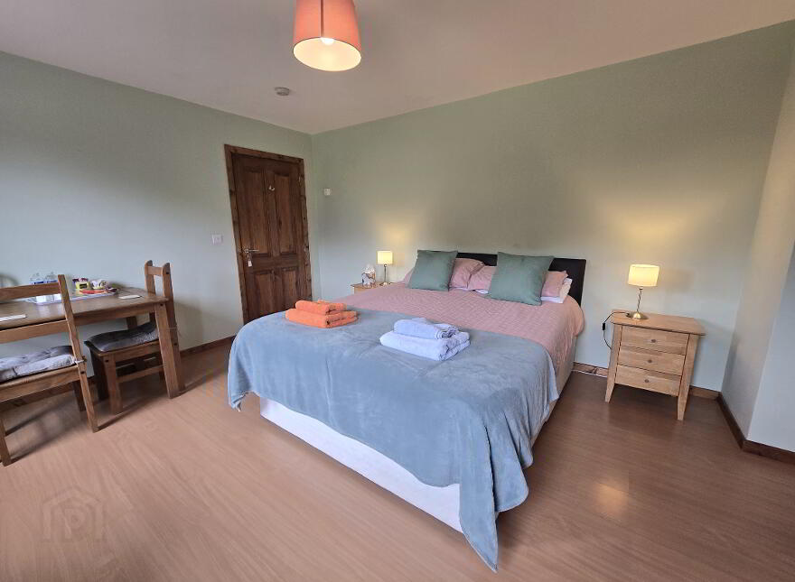 Maghernahar House, 72a Straid Road, Bushmills, Ballycastle, BT54 6NW