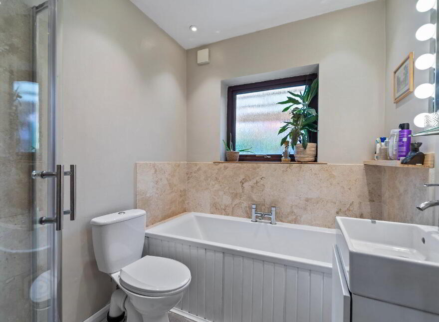 91 Breda Road, Newtownbreda, Belfast, BT8 7BW
