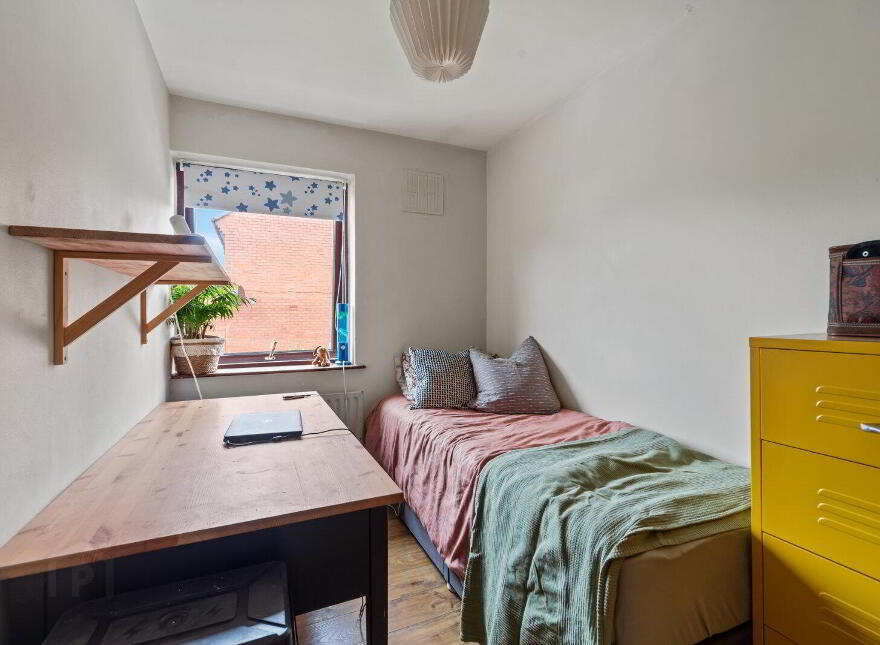 91 Breda Road, Newtownbreda, Belfast, BT8 7BW