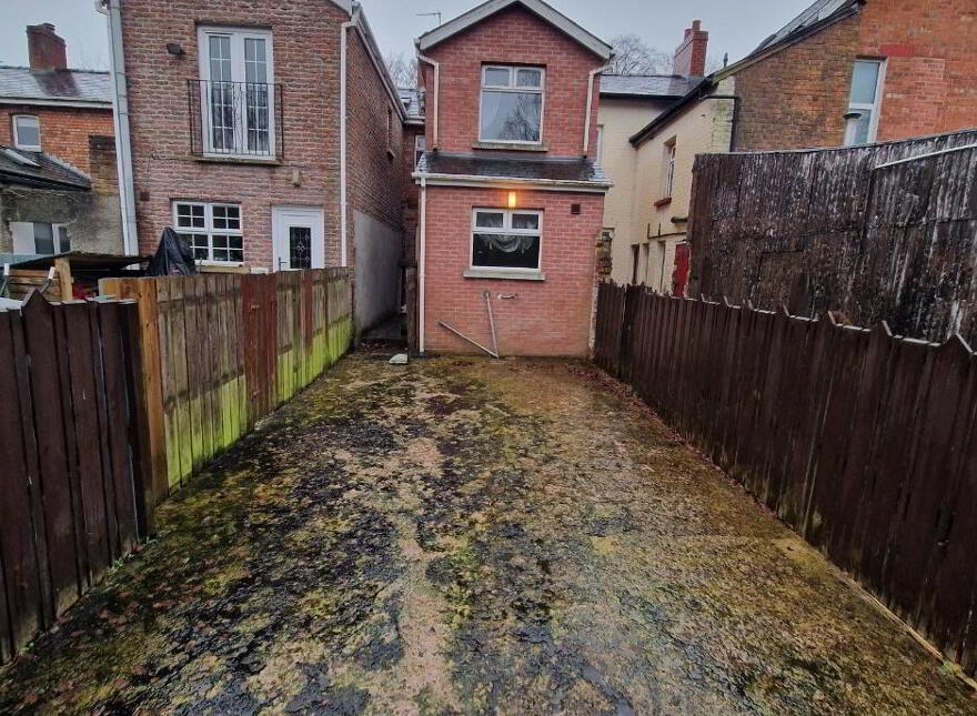 Abbeyview, Muckamore, BT41 4QA