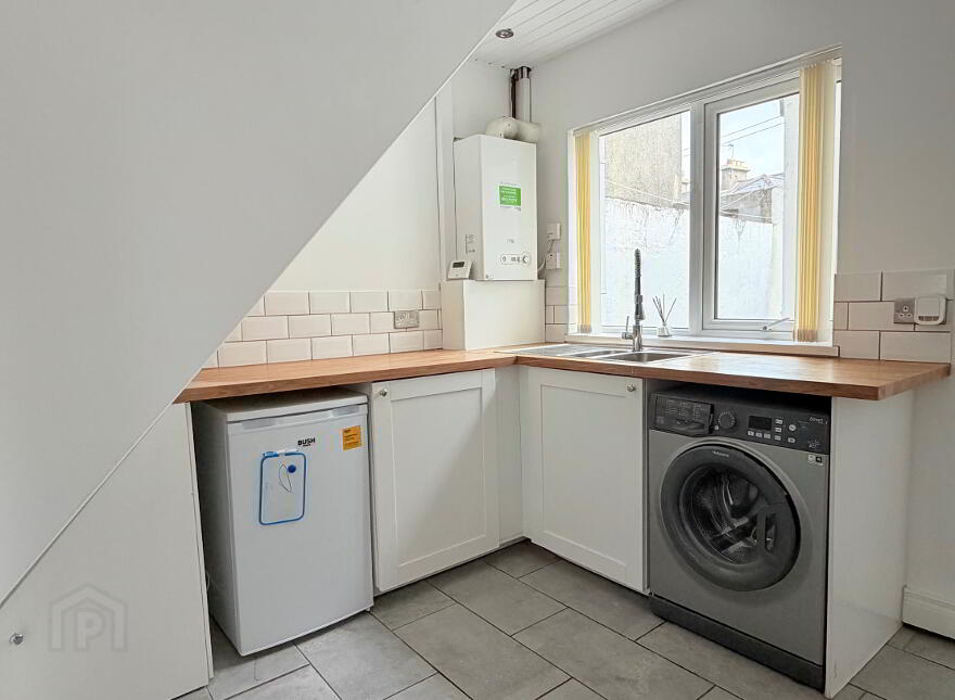 18 Castle Street, Donaghadee, BT21 0DN