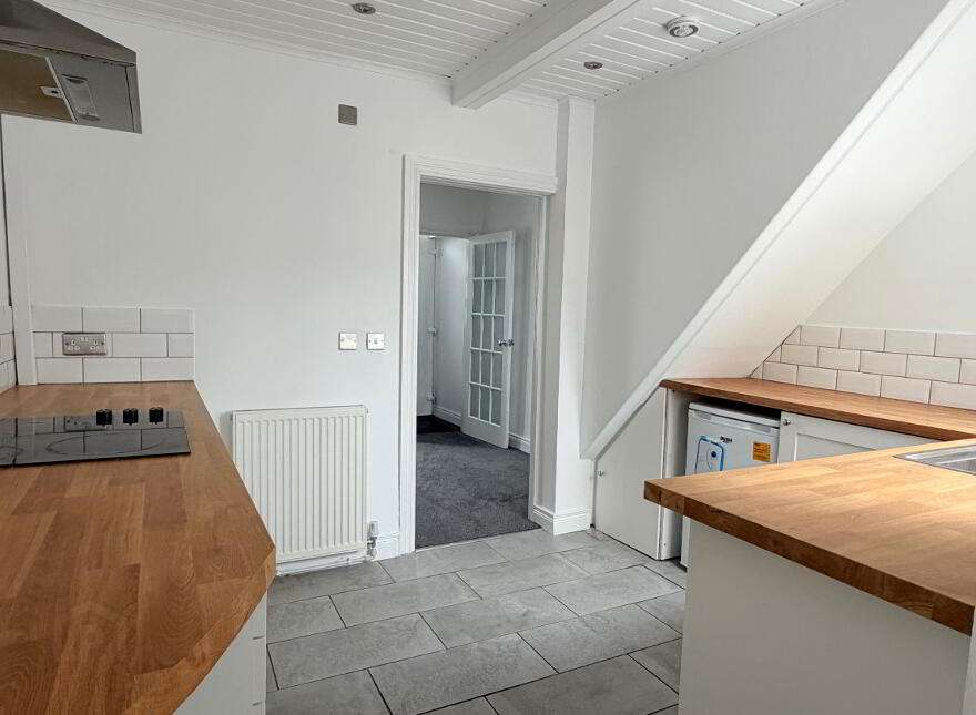 18 Castle Street, Donaghadee, BT21 0DN