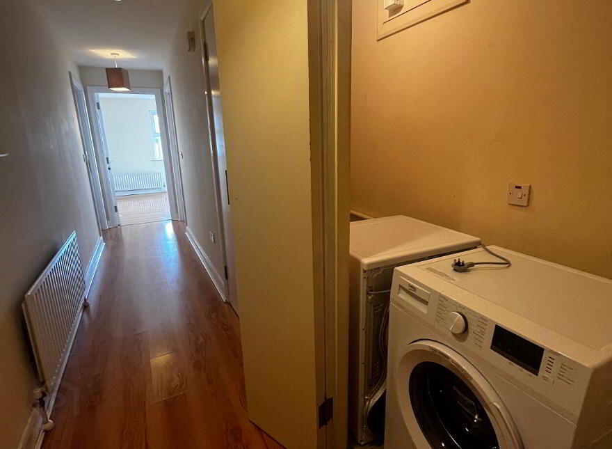802 College Central, College Avenue, Belfast, BT1 6BD