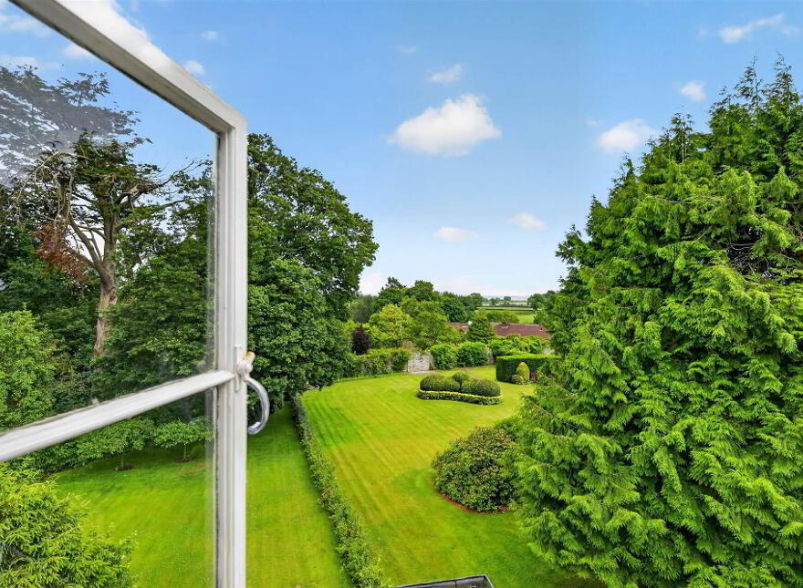 'Eusemere', 22 Killinchy Road, Comber, BT23 5LU