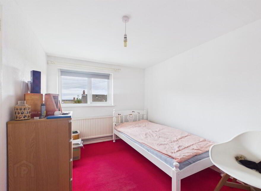 27b Kilwarlin Crescent, Belfast, BT8 7EN