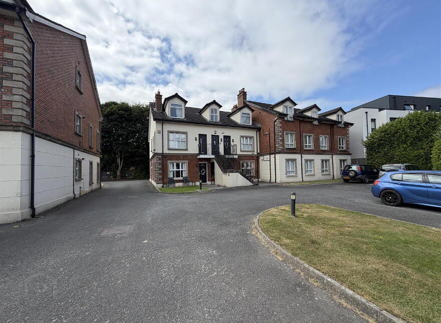 1 Galway Manor, Galway Park, Dundonald, Belfast, BT16 2HT