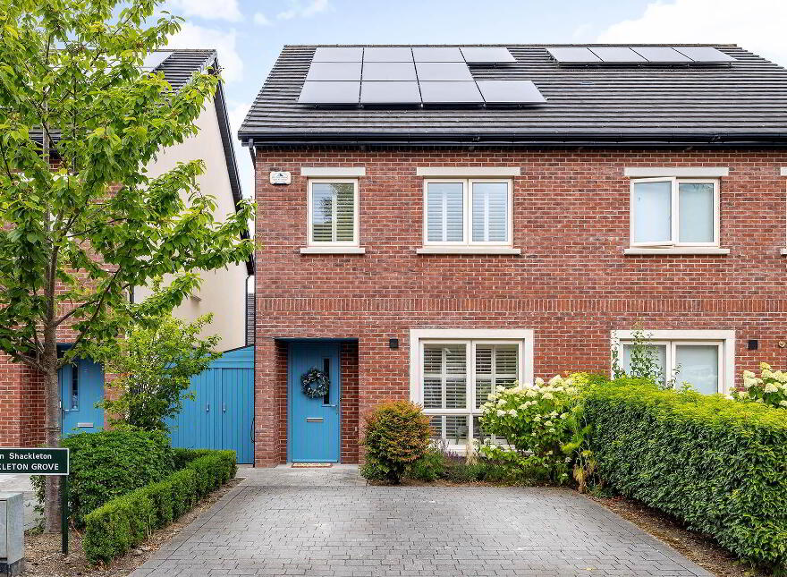 4 Shackleton Grove, Lucan, K78A6N6 photo