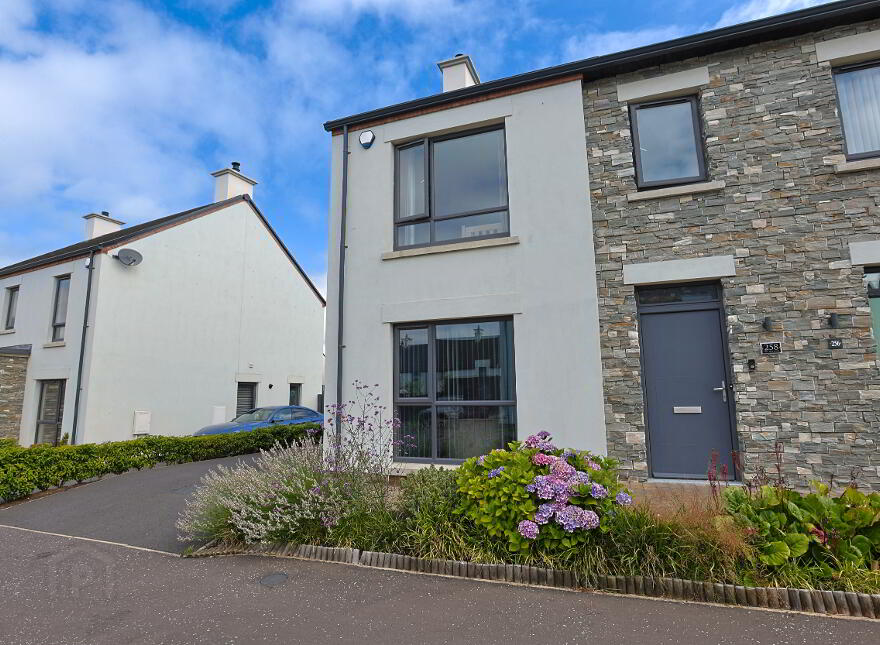 258 The Hollows, Lurgan, Craigavon, BT66 7FU