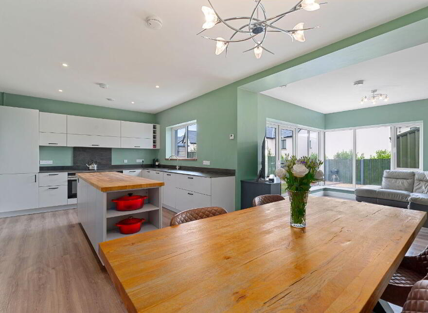 9 Fern Dale, Castle Heights, Kilmoney, Carrigaline, P43EC67
