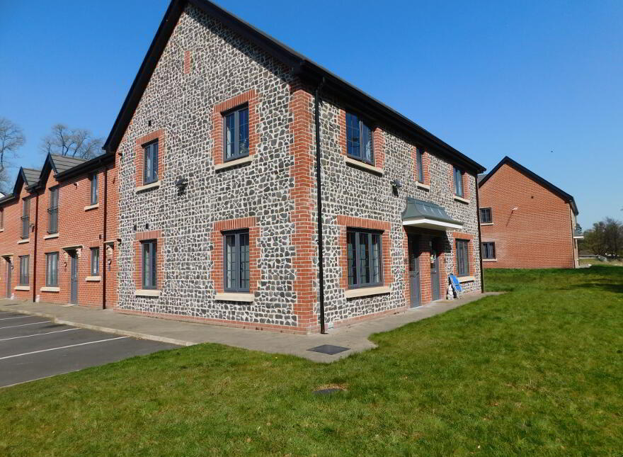 11 Crevenagh Hall, Omagh, BT79 0FT photo