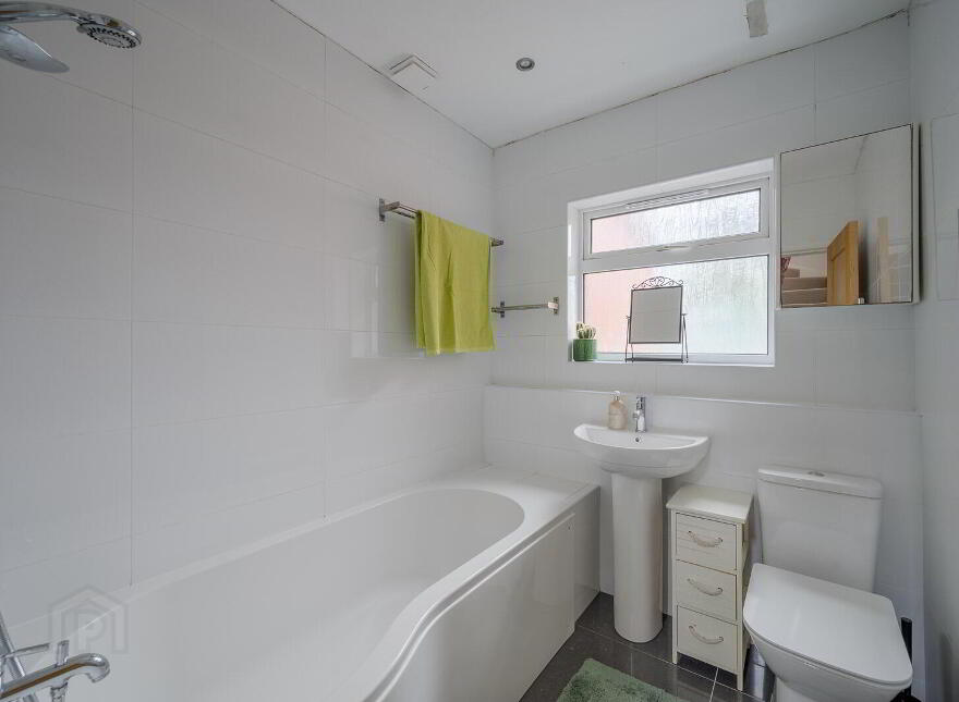 62 Breda Road, Belfast, BT8 7BU