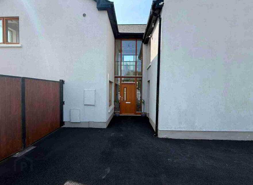 Highfield House, Ballymakenny Road, Drogheda, A92DYD6