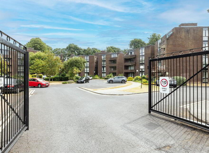 Apartment 16 Milltown Grove, Milltown, Milltown, D14Y021