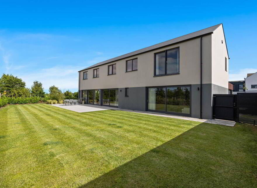 3 Craigdarragh Rise, Craigdarragh Road, Helens Bay, BT19 1SY