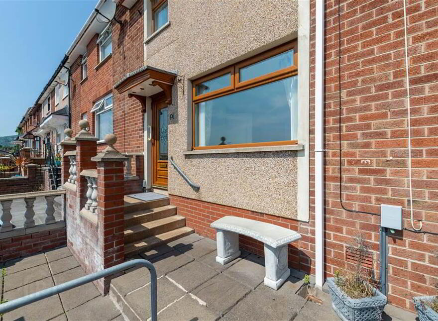 9 Glenveagh Drive, Lenadoon, Belfast, BT11 9HX