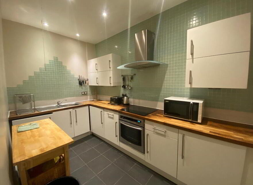 227 Dalkeith Road, Newington, Edinburgh, EH16 5JR