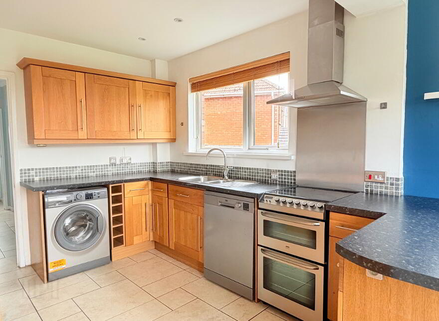 20 Knockfergus Park, Greenisland, Carrickfergus, BT38 8SN