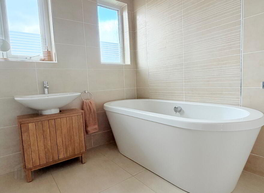 20 Knockfergus Park, Greenisland, Carrickfergus, BT38 8SN