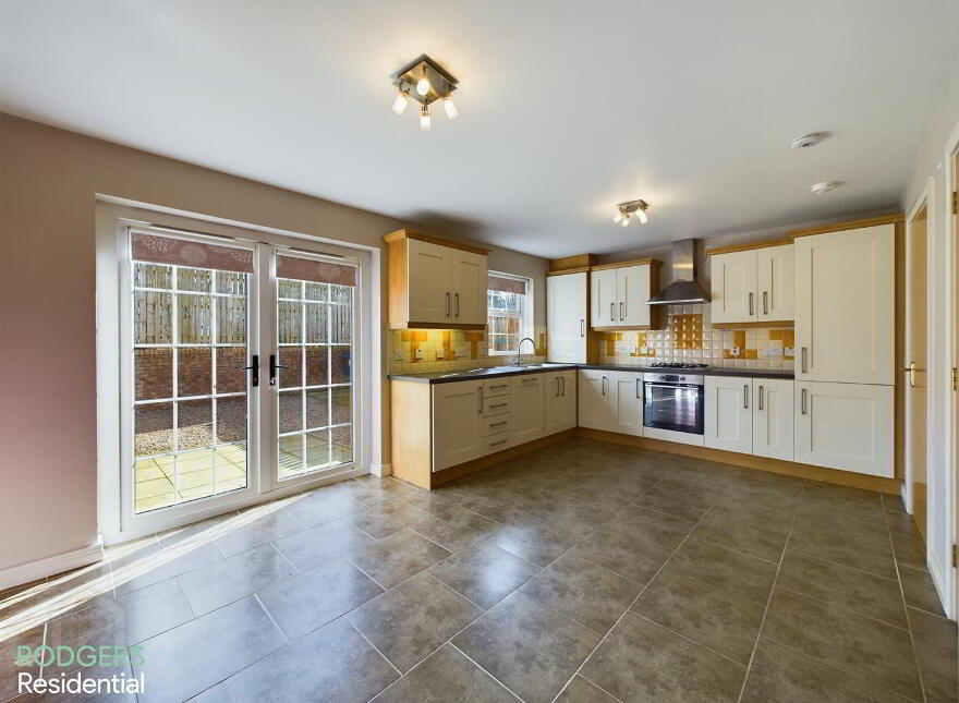 8 Church Hill, Holywood, BT18 9DS