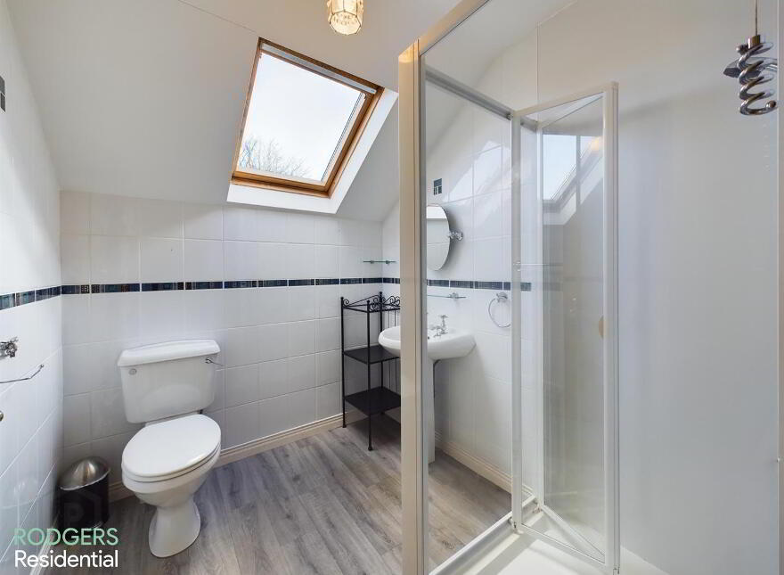 8 Church Hill, Holywood, BT18 9DS