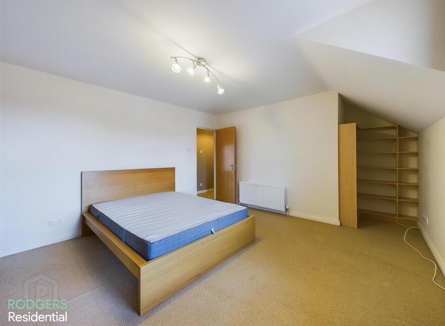 8 Church Hill, Holywood, BT18 9DS