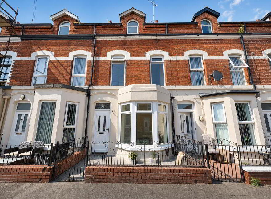 52 Beechfield Street, Belfast, BT5 4EQ