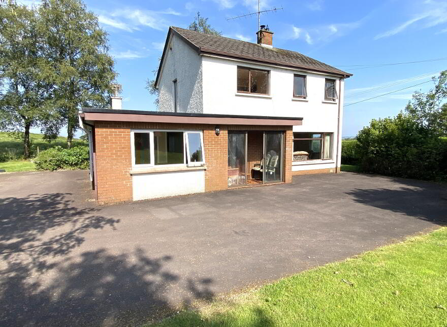 39 Tursallagh Road, Sixmilecross, Omagh, BT79 9EA