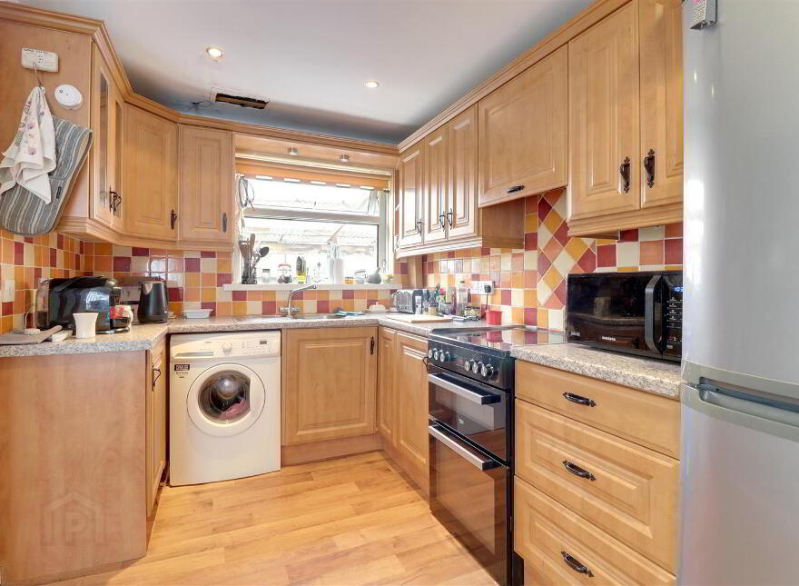 71 Ballyhalbert Gardens, Bangor, BT19 1SE