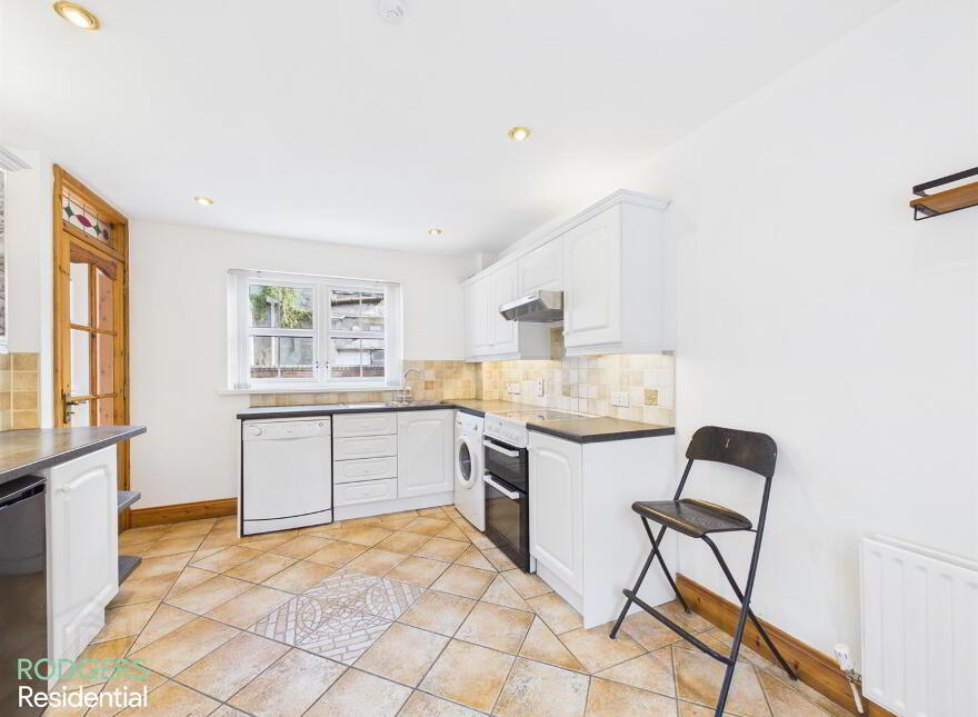8 Houston Court, Belfast, BT5 6JW