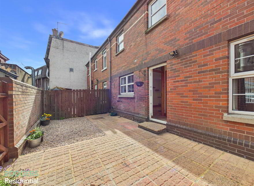 8 Houston Court, Belfast, BT5 6JW