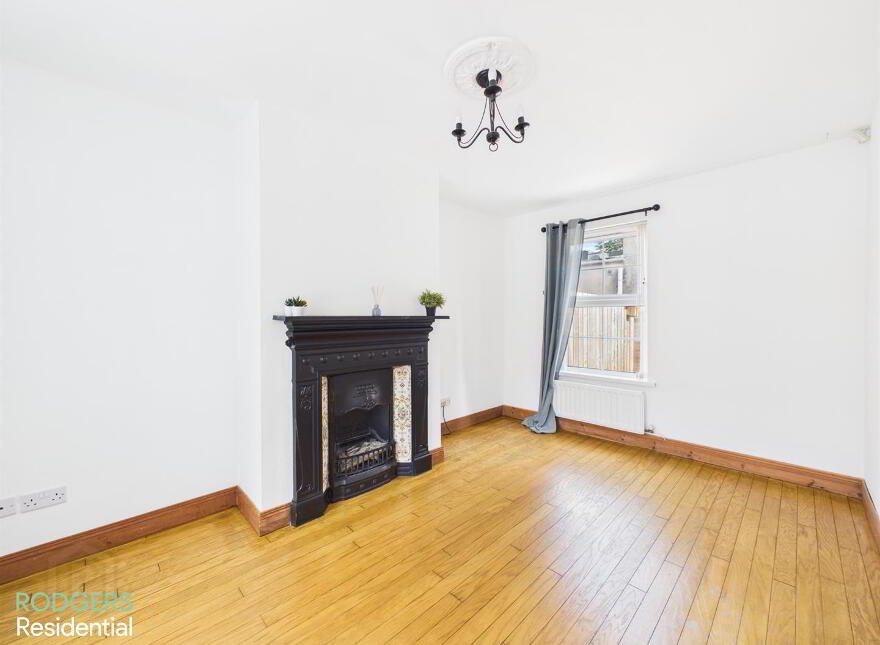 8 Houston Court, Belfast, BT5 6JW