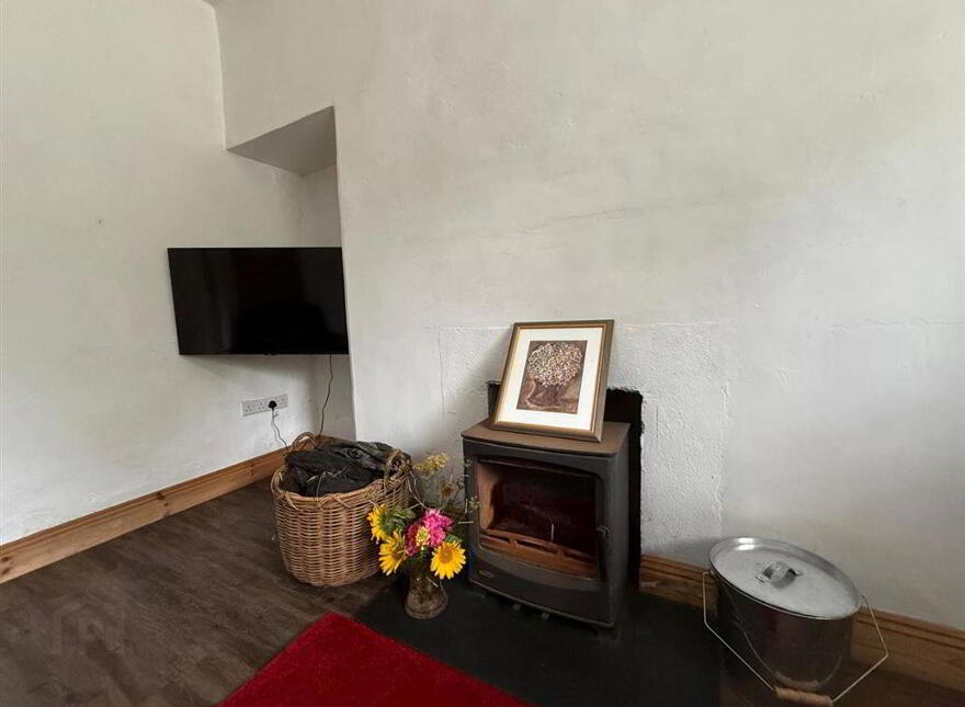 Rose Cottage, Roosky, Ballaghaderreen, F45XC44