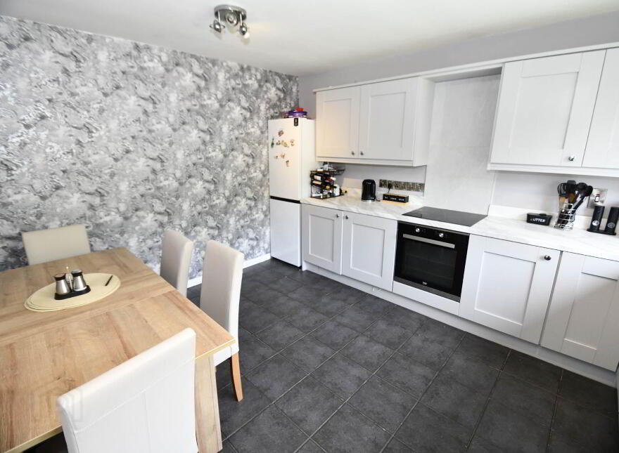 9 Colinvale, Poleglass, Belfast, BT17 0JN