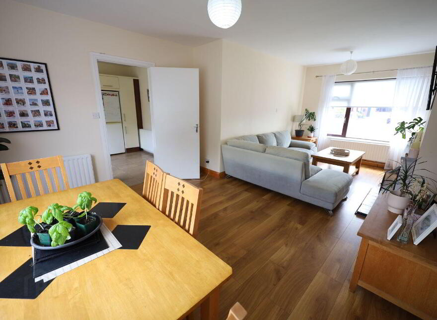 17 Owenabue Circle, Carrigaline, P43VX47