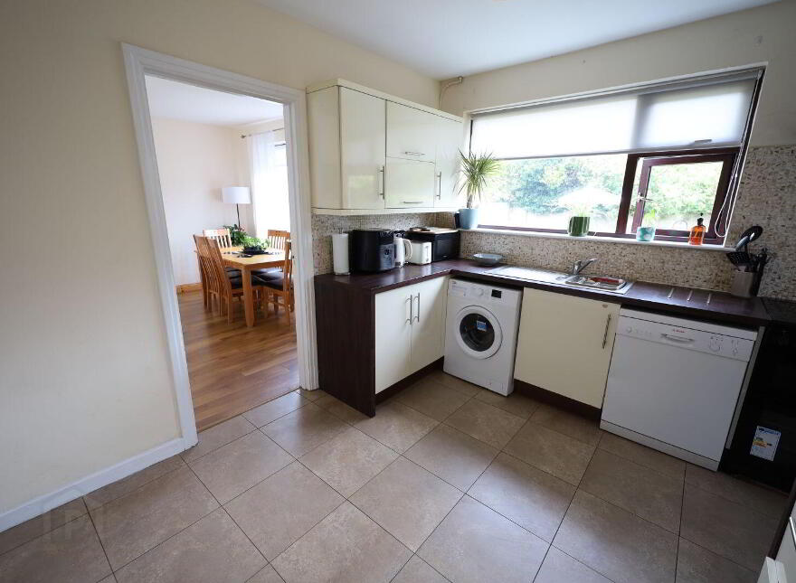 17 Owenabue Circle, Carrigaline, P43VX47