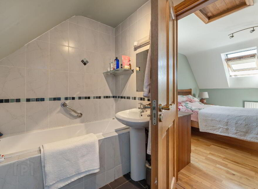 Mill House, Corran, Waterfall, T12E9NT