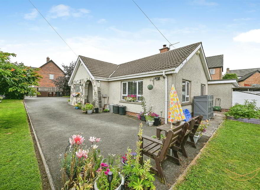 130 Ballyeaston Road, Ballyclare, BT39 9SG