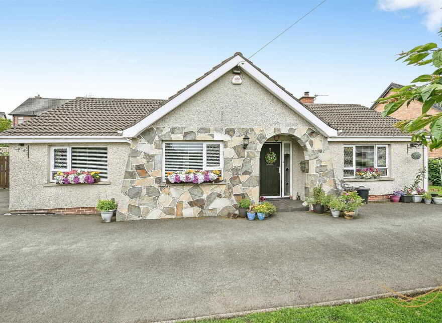 130 Ballyeaston Road, Ballyclare, BT39 9SG