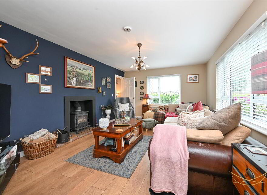 130 Ballyeaston Road, Ballyclare, BT39 9SG